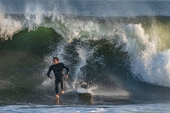 Surfer-slip-off-board